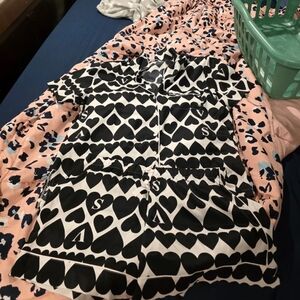 Victoria's Secret Black and White Heart Print Set